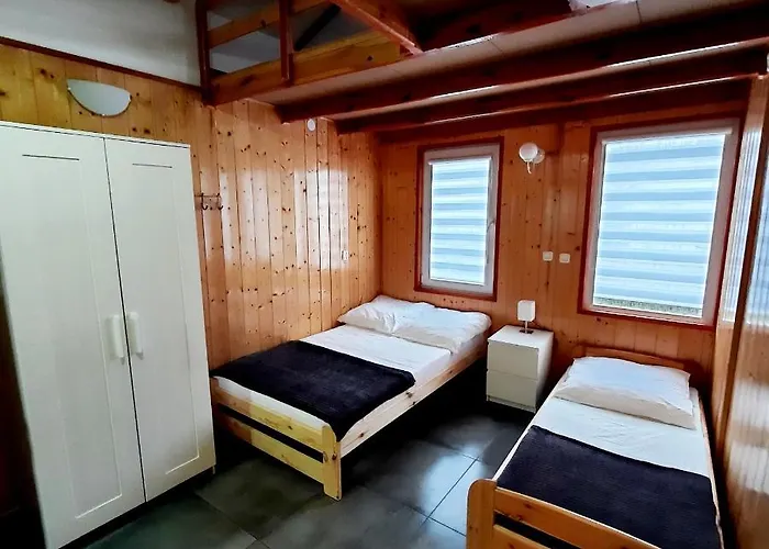 假日公园 Osrodek 9amber *