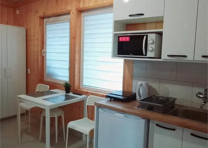 假日公园 Osrodek 9amber