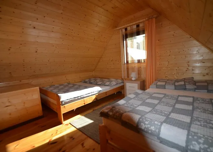 Osrodek 9amber 假日公园 波别罗沃